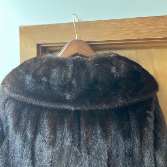 ✨ Vintage 1960s MCM Genuine Mink Fur Coat – Handcrafted in NYC ✨ - Picture 11 of 14